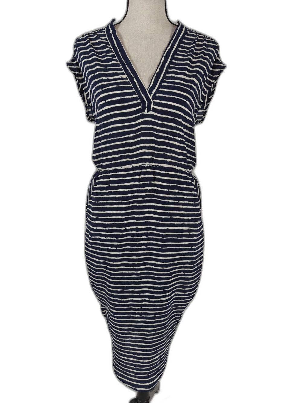 banana republic black and white maxi dress Women’s Navy 00P YGroup_S22179 Black Dress Outfits | Size:11-11,5 US / 44 On seam side pockets